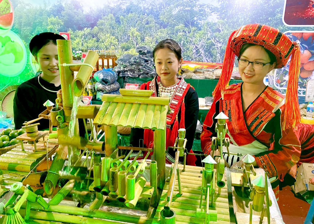 lich-su-van-hoa-Ha-Giang-3