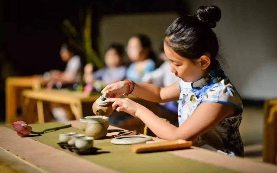 thuong-thuc-tra-trung-quoc